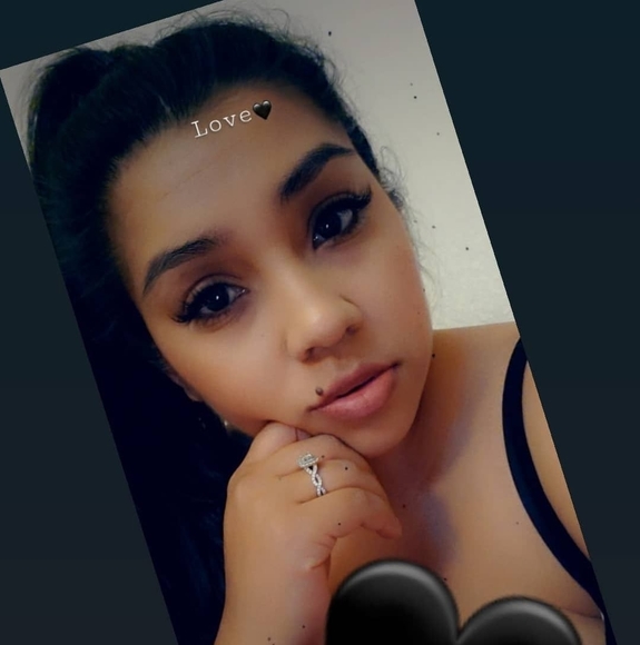 Profile Picture of Soledad Romero (@szuleima) on Poshmark