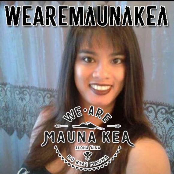 Profile Picture of Moani Mau (@moanikeala808) on Poshmark