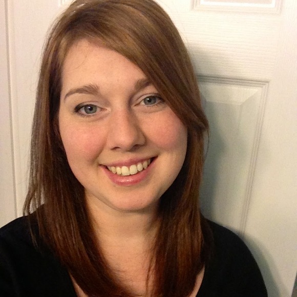 Profile Picture of Allyson Cotrel (@allylc86) on Poshmark