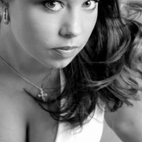 Profile Picture of Vikki Kenny (@veekay87xx) on Myspace