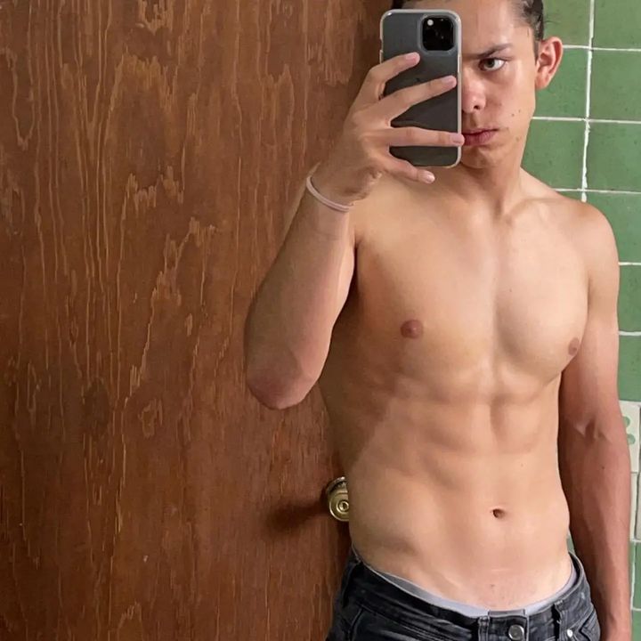 Profile Picture of Amanda Longfellow (@user9540117633167) on Tiktok