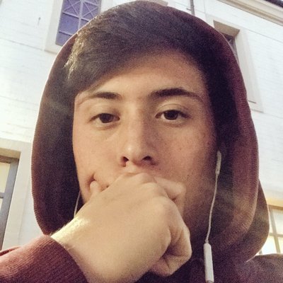 Profile Picture of Lawrence Sinclair (@larry_lobsta) on Twitter