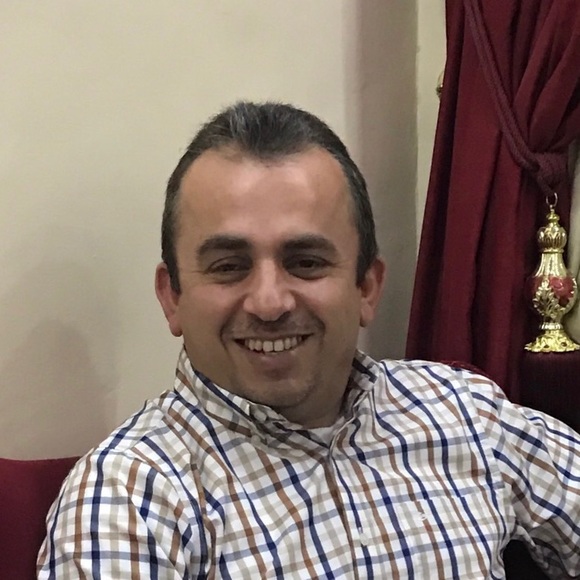 Profile Picture of Omar Tawfiq (@omarshafiq) on Poshmark