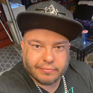 Profile Picture of Jacob Sierra (@Gayhomie02) on Facebook