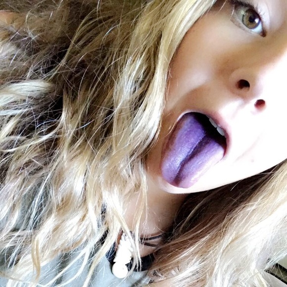 Profile Picture of Kyra Rishell (@kyra_rishell) on Poshmark