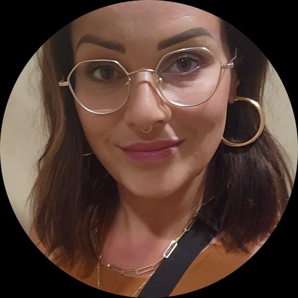 Alicia Kastner - Poshmark Profile Picture of Alicia Kastner (@agkastner) on Poshmark