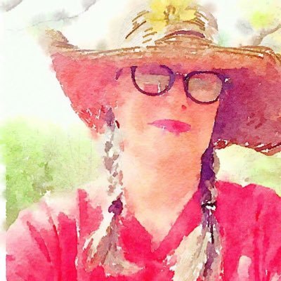 Profile Picture of Tanya Shook Wilder (@senorawilder) on Twitter