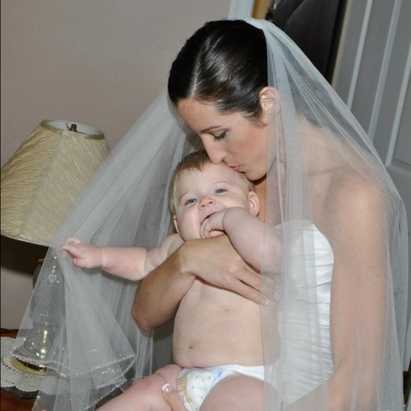 Profile Picture of Rebecca Vanduyne (@rebecca0022) on Poshmark