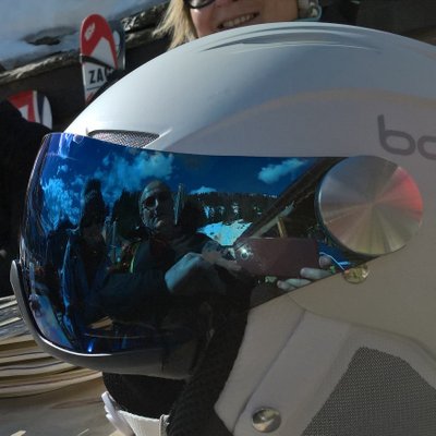 Profile Picture of Tony Fenton (@XDS1939) on Twitter