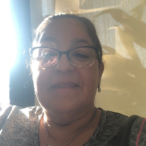 Profile Picture of Claudia Liceaga (@clavicky18) on Poshmark