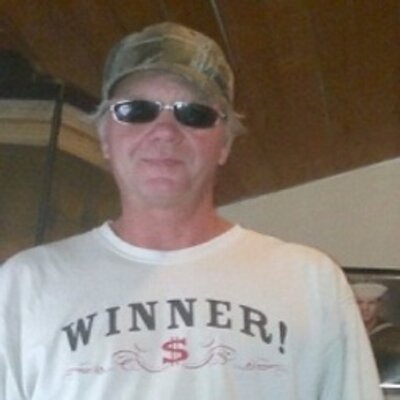 Profile Picture of Leon Peck (@LeonPeck2) on Twitter