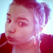 Profile Picture of Emily Andrews (@emilyandrews1908) on Youtube