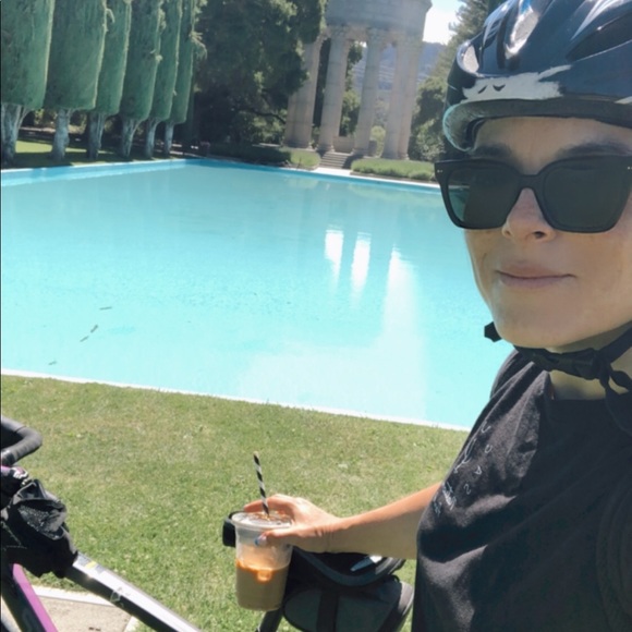 Profile Picture of Lisa Torralba (@lisatorralba) on Poshmark