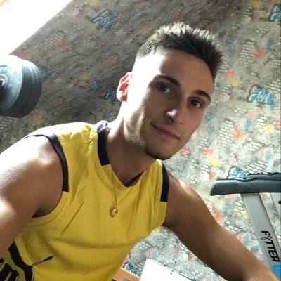 Profile Picture of Tony Caniglia (@tonycaniiglia) on Twitter