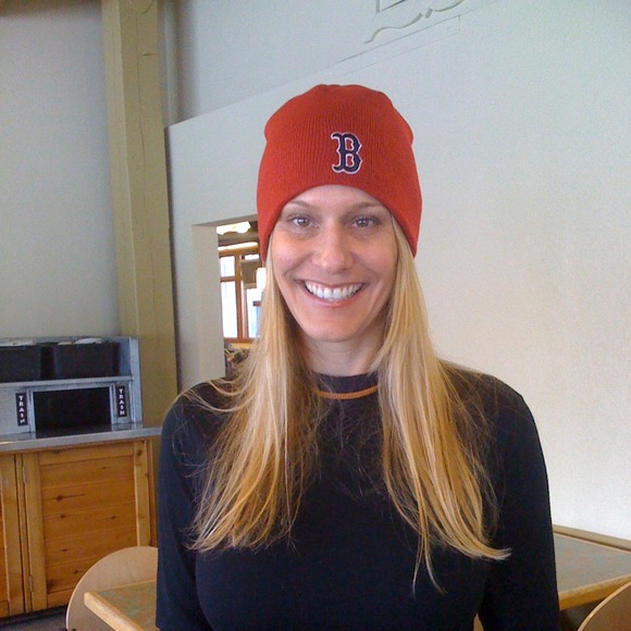 Profile Picture of Drann Kreutzer (@deannk) on Poshmark