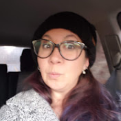 Profile Picture of Michelle Khork (@mlkhork) on Youtube