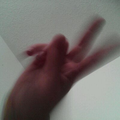 Profile Picture of Robin Powers (@skydoesmcgirl) on Twitter