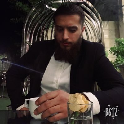 Profile Picture of Hooman Bozorgzadeh (@hoomanbozorgza1) on Twitter
