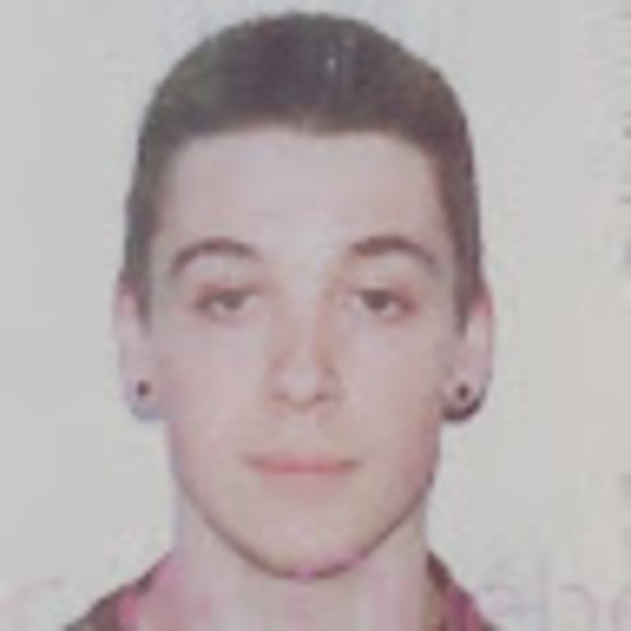 Daniel Sivret - Poshmark Profile Picture of Daniel Sivret (@daniel_sivret) on Poshmark