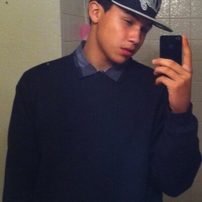 Profile Picture of Michael Banuelos (@Bolts61913) on Twitter