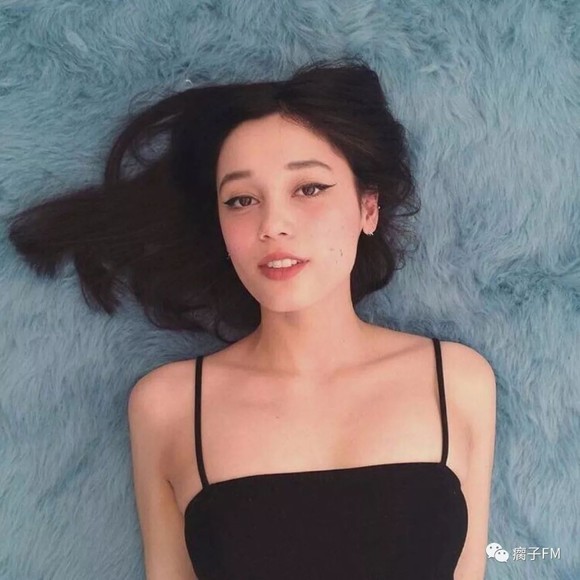 Profile Picture of Tharron Carr (@leeannaadeneen0) on Poshmark