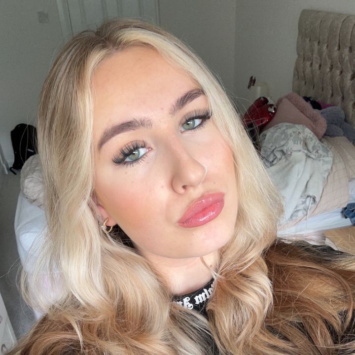 Profile Picture of Julia jones (@juliajonesxx) on Tiktok