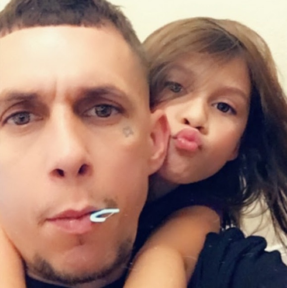 Profile Picture of Josh Dooge (@kane11410) on Poshmark