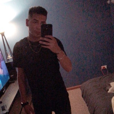 Profile Picture of Nicholas Barrientos (@WeWantPrenupt) on Twitter