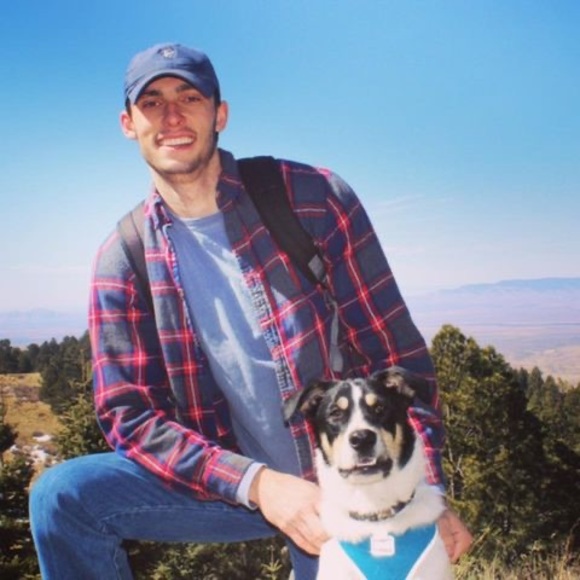 Profile Picture of Andrew Brechner (@andrewbrechner) on Poshmark