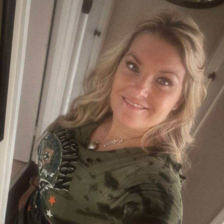 Profile Picture of Stephanie Adkins (@stephanieadkins001) on Tiktok