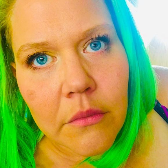 Profile Picture of Dani Sodaro (@desodaro) on Poshmark