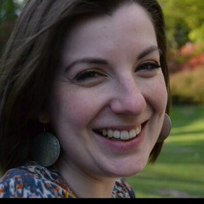 Profile Picture of Lucy Barnett (@lucybarnett) on Twitter