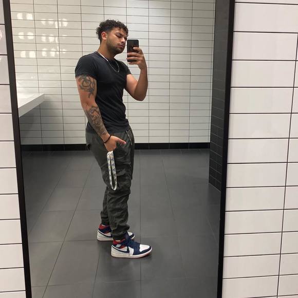 Profile Picture of Wadie Häññä (@wegz7) on Poshmark