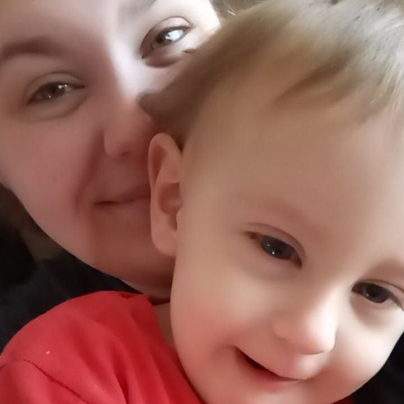 Profile Picture of Jenna Pyle (@jenna_pyle) on Poshmark