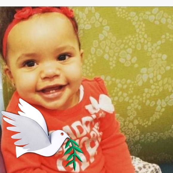 Profile Picture of Dominique Craig (@neak3883) on Poshmark