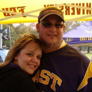 Profile Picture of Jennifer Stoner Hessenflow (@jenused2bstoner) on Myspace