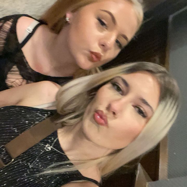 Profile Picture of Joyce&Nele 🌺 (@user.76539) on Tiktok