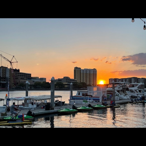 Profile Picture of Christina Adelmann (@c_adelmann) on Poshmark