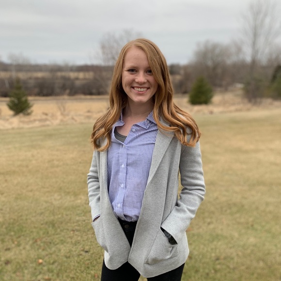 Profile Picture of Sabrina Polman (@sabrinapolman) on Poshmark