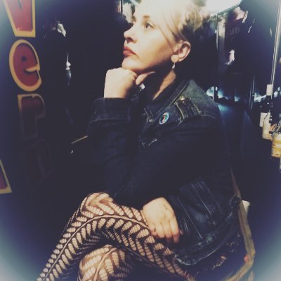 Profile Picture of TankBiscuits (@DonnaBowe6) on Twitter