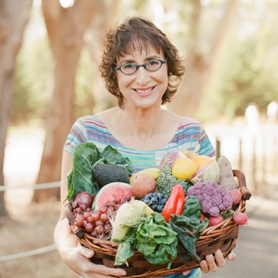 Profile Picture of Debra Shapiro (@newviewoffood) on Twitter