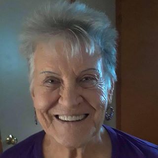 Profile Picture of Joanna Carper (@joanna.carper) on Facebook