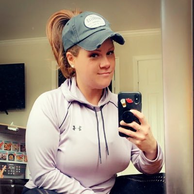 Profile Picture of Hope Springer Hood (@HopeSpringer88) on Twitter