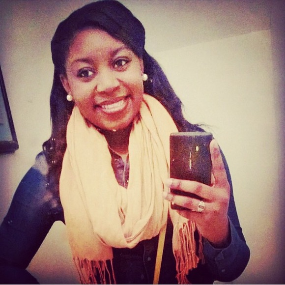 Jamea Bryson-phillips - Poshmark Profile Picture of Jamea Bryson-phillips (@mea_naje) on Poshmark