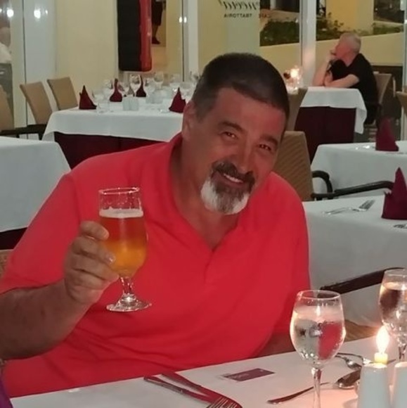 Profile Picture of Barrett Twamley (@cghh05) on Poshmark