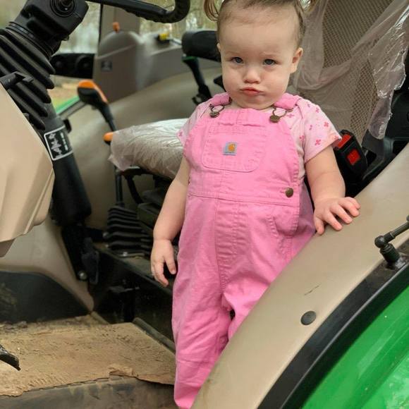 Profile Picture of Jessica Curry (@jessicacurry137) on Poshmark