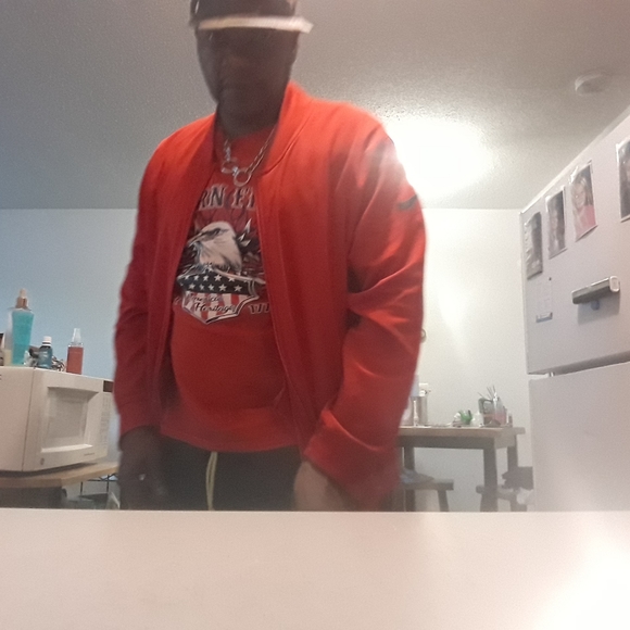 Profile Picture of Jeffery Benton (@jefferybenton) on Poshmark