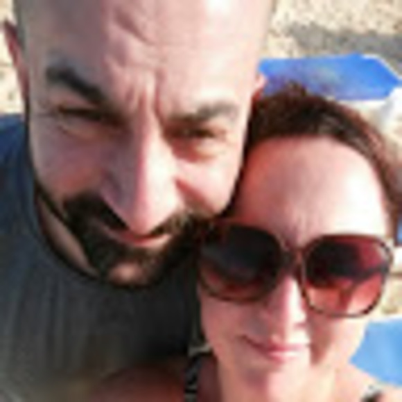 Profile Picture of Crystal Bourret (@crystalbourret) on Poshmark