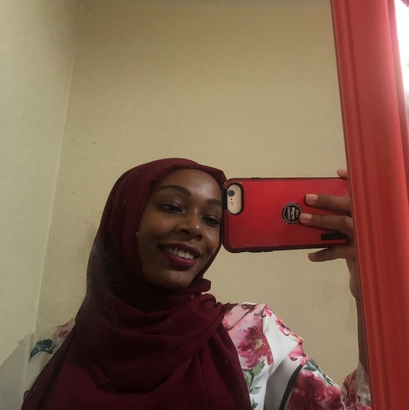 Profile Picture of Juwayriah Crumbley (@juwayway_c) on Poshmark