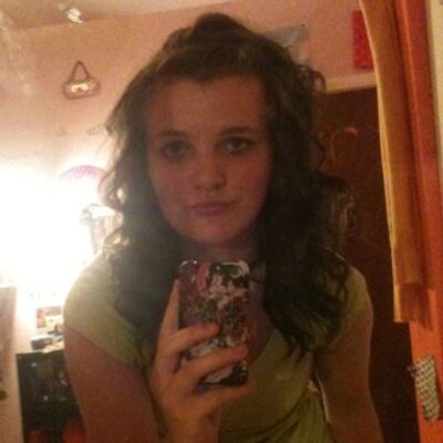 Profile Picture of Bailey Larsen (@101_bailey) on Twitter